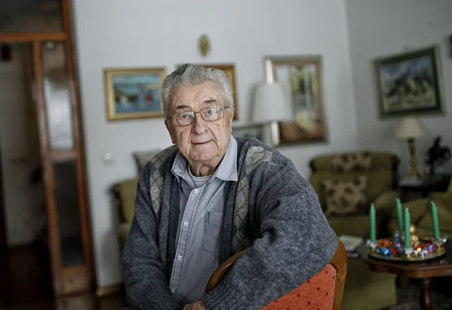 &raquo;Vse države potrebujejo ministra za starejše,&laquo; pravi dr. Jože Gričar. Foto Blaž Samec/Delo