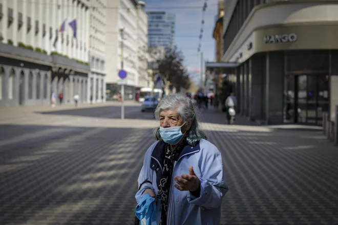 Marca letos smo imeli 21.840 prejemnikov in &ndash; ker gre za zakonce - 23.651 upravičencev varstvenega dodatka. FOTO: Voranc Vogel