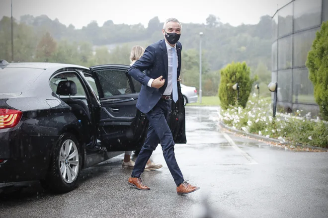 Minister za delo, družino, socialne zadeve in enake možnosti Janez Cigler Kralj je med zagovorniki vzpostavitve socialne kapice. Intervju z njim bomo objavili ob prazniku dela. FOTO: Uroš Hočevar/Delo
