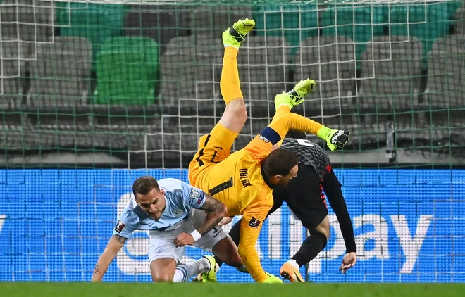 Jan Oblak si je z bravuroznimi obrambami pri madridskem Atelticu prislužil sloves enega od najboljših vratarjev na svetu. FOTO: Joe Klamar/AFP