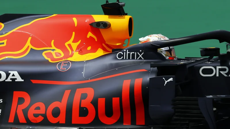 Fotografija: Max Verstappen je hiter z rdečim bikom. FOTO: Marcelo Del Pozo/Reuters