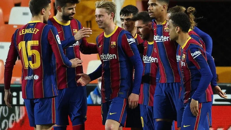 Fotografija: Pred sobotnim derbijem proti Janu Oblaku in drugim atleti je Lionel Messi motiviral soigralce. FOTO: Jose Jordan/AFP