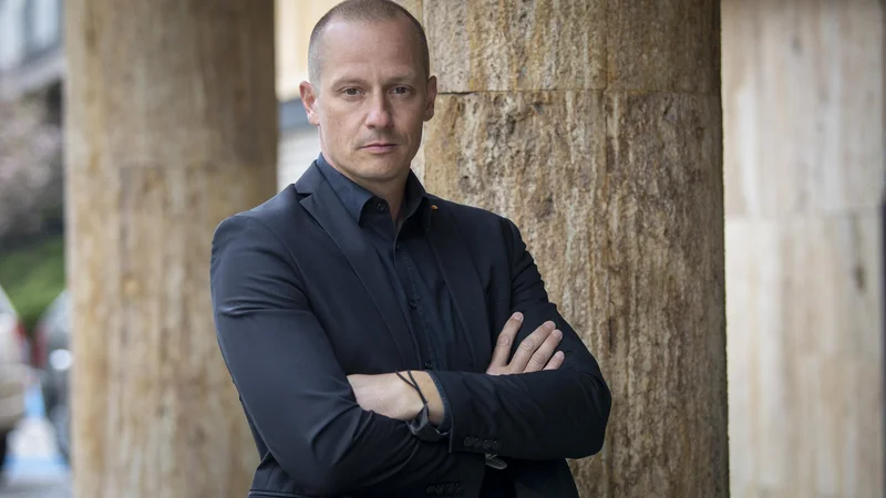 Fotografija: Mastercard predvsem skuša narekovati nove trende, pravi Luka Grabrovšek, poslovni direktor Mastercarda Slovenije. FOTO: Voranc Vogel/Delo