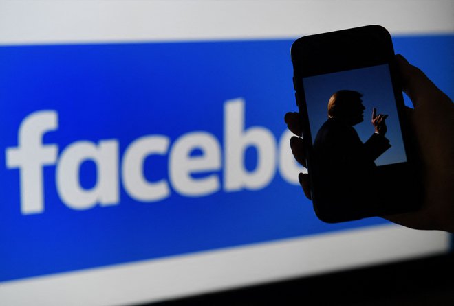 Facebooku bi radi preprečili načrt uvedbe Instagrama za otroke. FOTO: Olivier Douliery/AFP