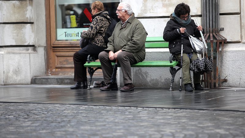 Fotografija: Opozicija trdi, da zakon ne rešuje problema pokojninske vrzeli. FOTO: Mavric Pivk/Delo