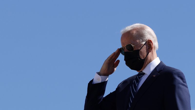 Fotografija: Za uveljavitev svojih programov, ki so vredni že več kot 6000 milijard dolarjev, bi Joe Biden potreboval velik pritisk javnosti na nasprotnike iz republikanske stranke. Foto Jonathan Ernst/Reuters