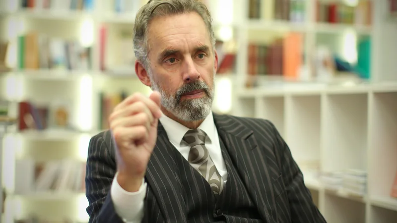 Fotografija: Peterson pri vsakem od družbenih vprašanj pušča manevrski prostor za spremembe, in čeprav se mnogim zdi evolucija prepočasna ali nezadostna, je to vendarle legitimna pozicija. FOTO: Jure Eržen/Delo