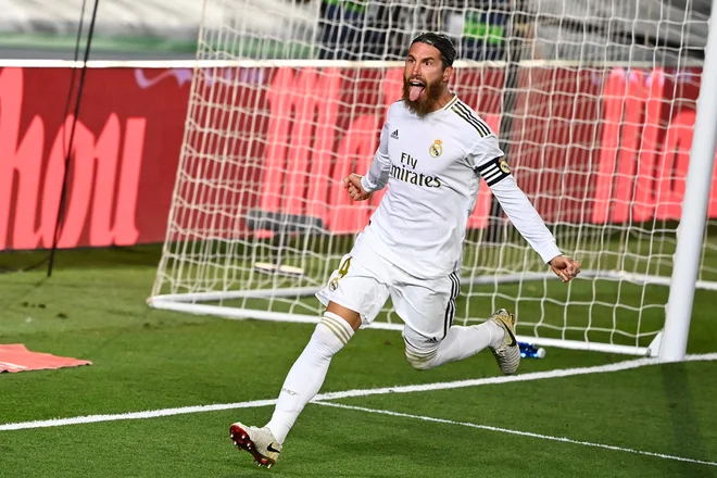 Sergio Ramos ima pri 35 letih velike težave s poškodbami. FOTO: Gabriel Bouys/AFP