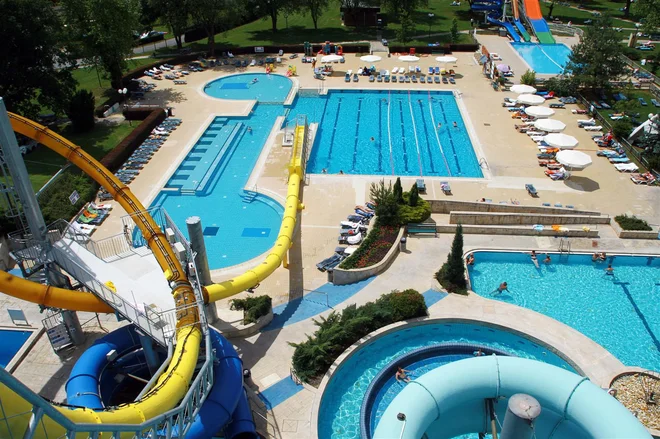 Dobrih 95 odstotkov kapitala Save Turizma je glavna naložba Save.<br />
Foto Oste Bakal