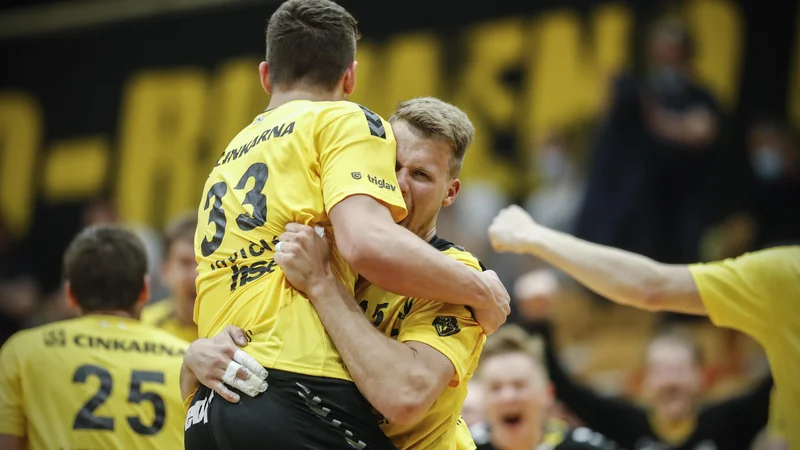 Fotografija: Gorenje je stopilo na prag naslova z veliko zmago proti Celju. FOTO: Uroš Hočevar/Delo