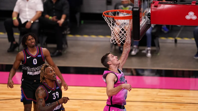 Fotografija: Takole je Goran Dragić dosegel dve točki, skupno jih je na tekmi zbral 15. FOTO: Jasen Vinlove/USA Today Sports