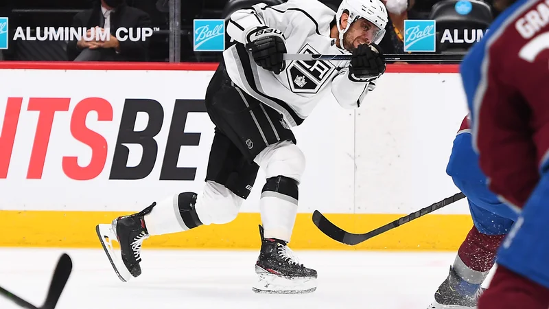 Fotografija: Anže Kopitar je na 56 tekmah rednega dela NHL dosegel 13 golov in 37 podaj ter je tako skupno na 27. mestu najučinkovitejših igralcev. FOTO: Ron Chenoy/USAToday Sports