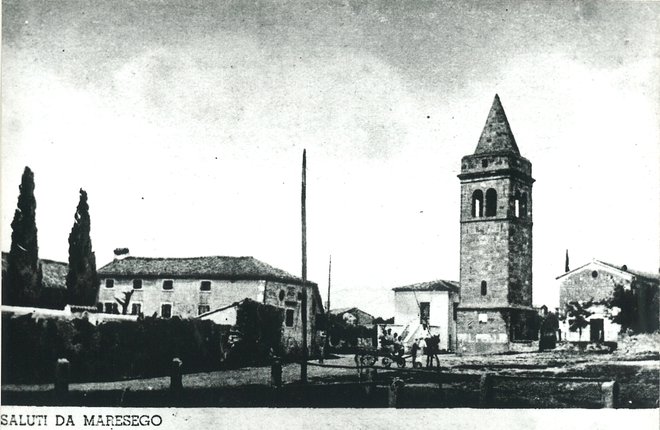 Razglednica Marezig pod Italijo. Vir: Pokrajinski muzej Koper