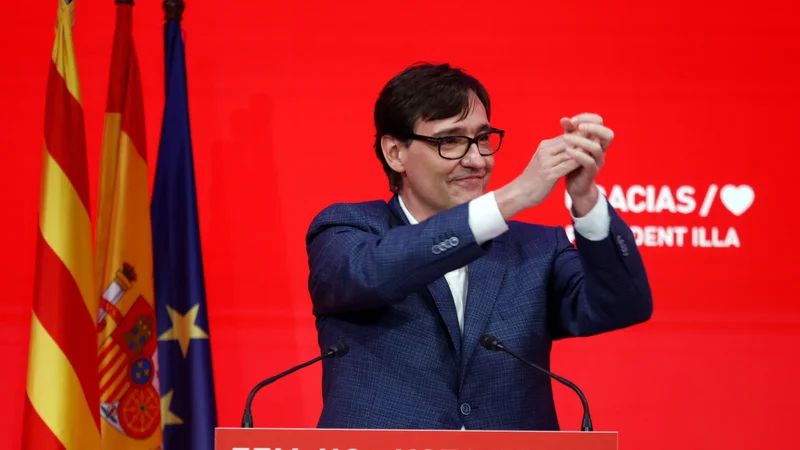Fotografija: Tudi socialist Salvador Illa še ni vrgel puške v koruzo.
Foto Cristina Diestro/AFP