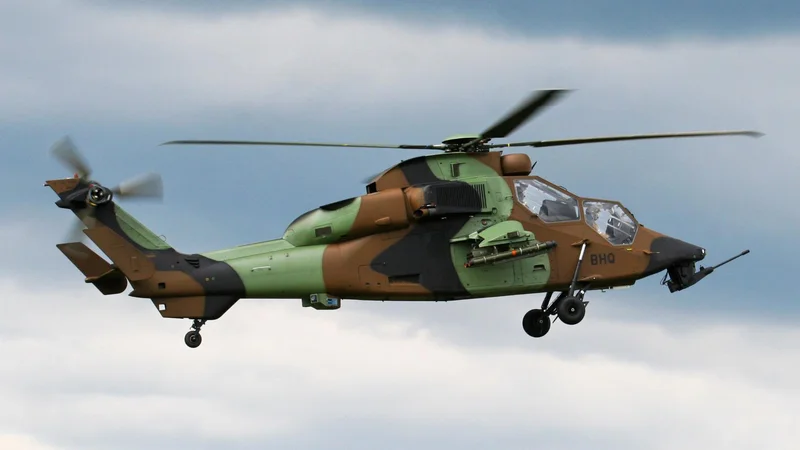 Fotografija: Eurocopter Tiger španske vojske se je v času nesreče vračal z naloge v okviru vojaške vaje Jadranski udar 2021 (fotografija je simbolična). FOTO: Besopha/Wikipedia