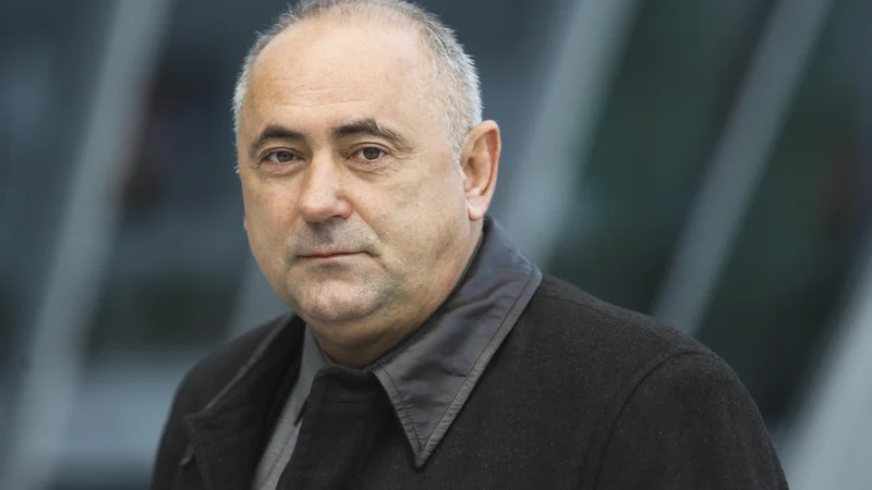 Fotografija: Radenko Mijatović, prvi mož NZS, je zadovoljen ob pogledu v poslovanje leta 2021. FOTO: Jože Suhadolnik/Delo