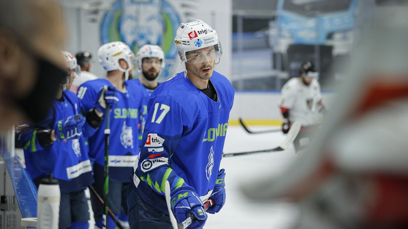 Fotografija: Slovenski hokejisti so v Tivoliju dosegli pet zmag. FOTO: Jože Suhadolnik/Delo