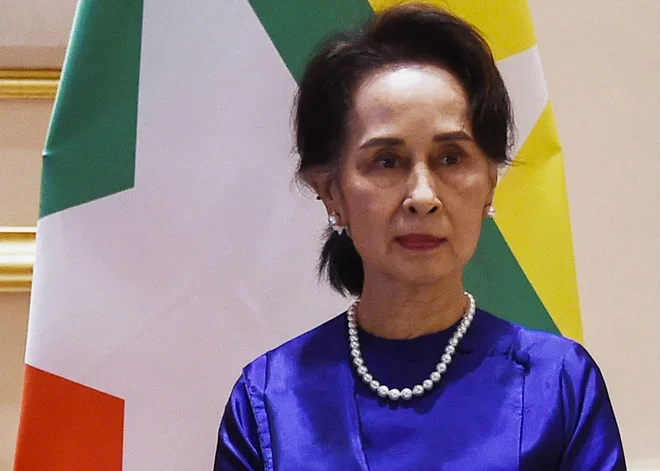 Aung San Su Či je danes prvič od zaprtja srečala svojega odvetnika. FOTO: Str/AFP