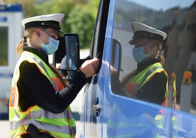 Pozitivni test na nevtralizacijska protitelesa velja tri mesece, so nam povedali na avstrijskem ministrstvu za zdravje. FOTO:Christof Stache/AFP