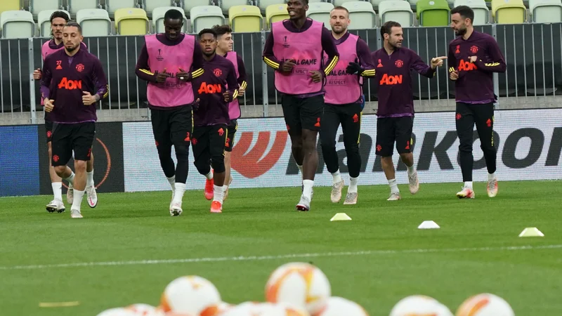Fotografija: Manchester United je v Gdansk prišel samozavesten. FOTO: Janek Skarzynski/AFP