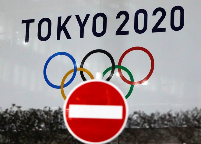 Japonsko javno mnenje je vedno bolj enankolnjeno izvedbi letošnji olimpijskih iger. FOTO: Issei Kato/Reuters