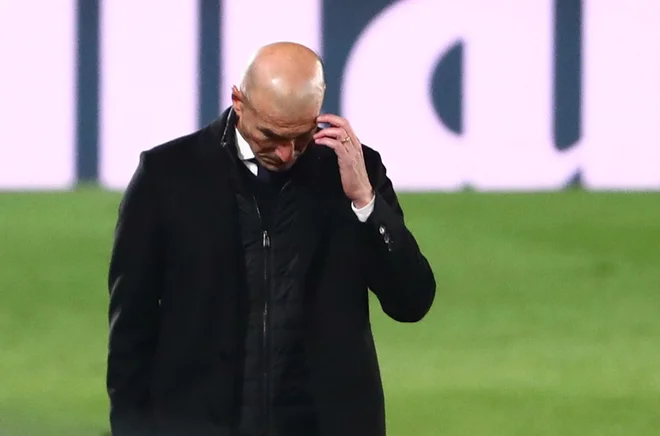 Končuje se drugo obdobje Zinedina Zidana pri madridskem Realu. FOTO: Javier Barbancho/Reuters