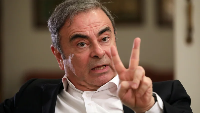 Fotografija: Tudi Libanon je boljši od zapora, si najbrž misli Carlos Ghosn. FOTO: Mohamed Azakir/Reuters