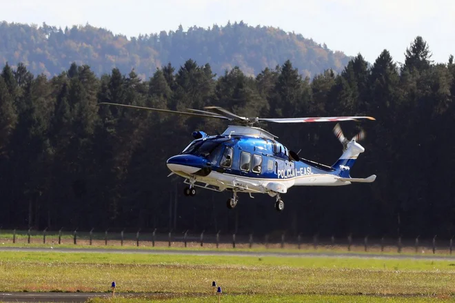 Planinko so iskali s helikopterjem. FOTO: arhiv Dela