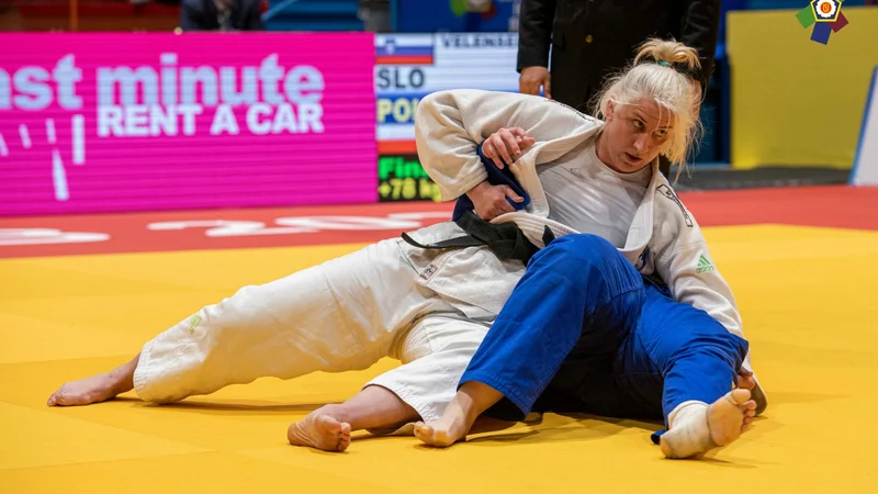 Ana Velenšek je po besedah trenerja Marjana Fabjana izvrstno pripravljena. FOTO: Tino Marič