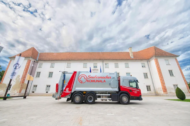 V družbi Saubermacher &ndash; Komunala iz Murske Sobote prejem certifikata pomeni potrditev dobrega dela in zaveza k izboljševanju družbene odgovornosti do zaposlenih in drugih deležnikov v prihodnje. FOTO:&nbsp;Ekvilib Inštitut