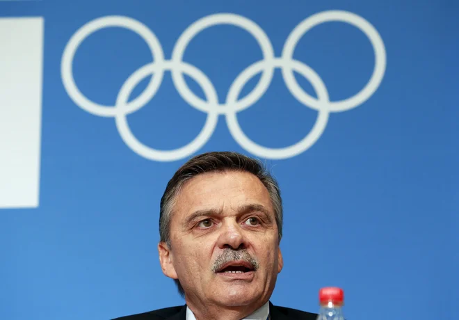 Predsednik Mednarodne hokejske zveze Rene Fasel je na dobri poti do dogovora o nastopu hokejistov iz NHL v na olimpijskem turnirju v Pekingu. FOTO: Jim Young/Reuters