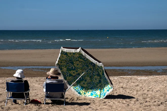 V normalnih časih je v Franciji turizem gos, ki nese zlata jajca.<br />
Foto Joel Saget/AFP