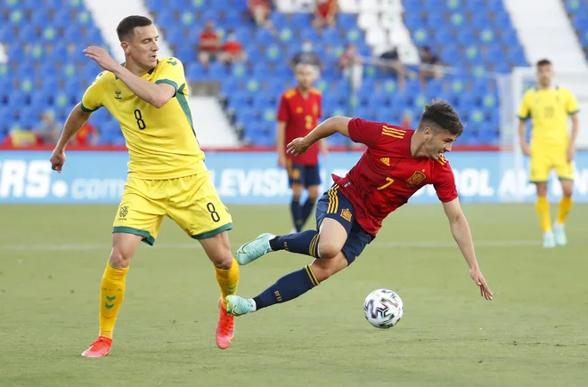 Brahim Diaz je bil spomladi pe član španske selekcije do 21 let na euru, zdaj pa je za člansko reprezentanco zabil tudi gol na zadnji preizkušnji Španije pred članskim evropskim prvenstvom. FOTO: Juan Medina/Reuters