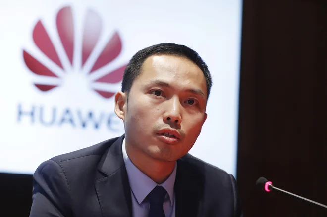 Histro Zhang, generalni direktor Huawei Technologies Slovenia, pravi, da naložba prinaša približno 40 novih delovnih mest v Sloveniji. FOTO: Leon Vidic/Delo