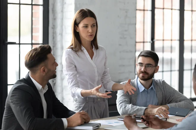 Na Ekvilib Inštitutu, ki je nosilec certifikata Družbeno odgovoren delodajalec (DOD), poudarjajo, da če kdaj, je zdaj čas za družbeno odgovornost podjetij in organizacij. Foto Getty Images