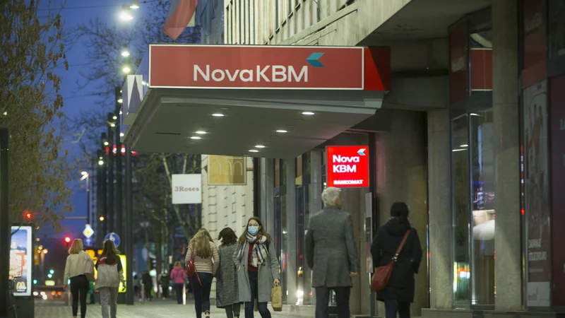 Fotografija: Ponosni smo, da nenehno širimo nabor storitev in produktov, s čimer se prilagajamo potrebam naših strank, pravijo v Novi KBM. FOTO: Jure Eržen/Delo