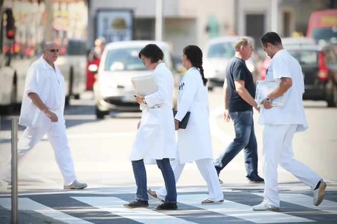 Spoznanja in strokovna priporočila medicinske stroke, ki skušajo prehrano in vadbo umestiti v osnovno zdravstveno obravnavo, so premalo. FOTO: Jure Eržen/Delo