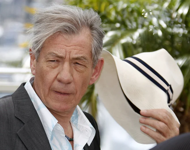 Ian McKellen bo kmalu spet nastopil v gledališču v vlogi ostarelega Hamleta. FOTO: John Schults/Reuters