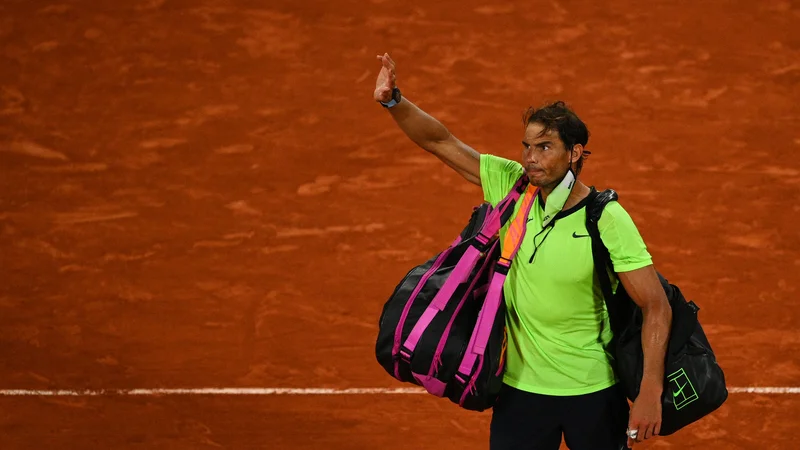 Fotografija: Novak Đoković je v polfinalu letošnjega OP Francije v Parizu končal vladavino Rafaela Nadala (na fotografiji). FOTO: Anne-christine Poujoulat/AFP