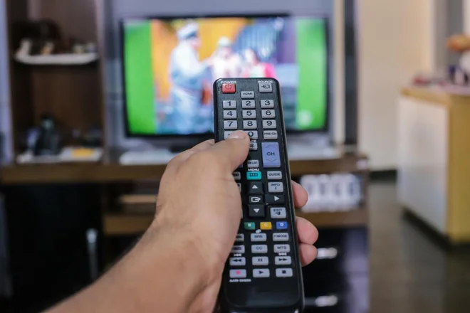Nemalo nogometnih navdušencev ni zadovoljno, kako imetnik televizijski pravic spremlja Euro 2020, a podobno je bilo tudi v prejšnjih letih. FOTO: Shutterstock
