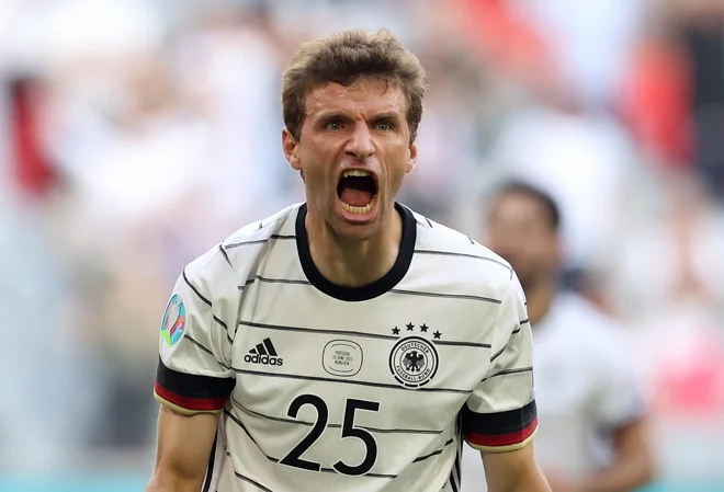 Domači bavarski fant Thomas Müller je med najvidnejšimi nemškimi reprezentanti. FOTO: Alexander Hassenstein/Reuters