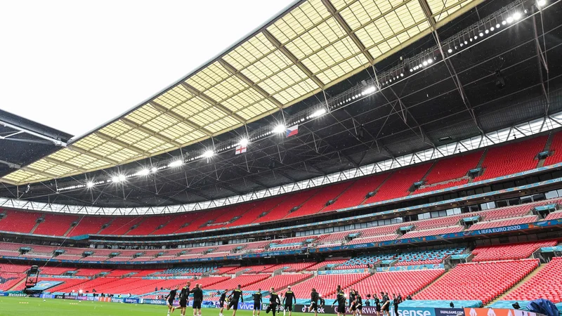 Fotografija: Na Wembleyju se bo trlo 60.000 gledalcev. FOTO: Justin Tallis/AFP