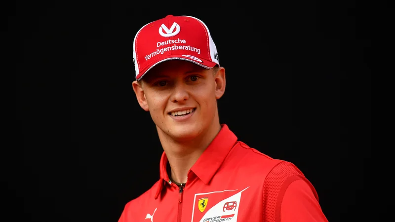 Fotografija: Mick Schumacher močno spominja na svojega slovitega očeta Michaela. FOTO: Flavio Lo Scalzo/Reuters