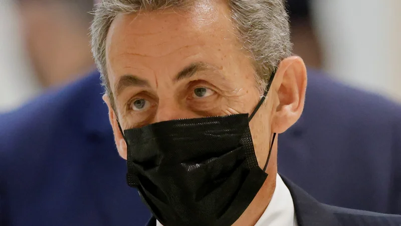 Fotografija: Nicolas Sarkozy prihaja na sodišče, junij 2021. FOTO: Pascal Rossignol/Reuters