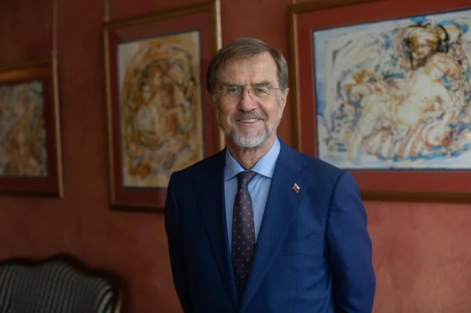Prvi predsednik demokratično izvoljene slovenske vlade Lojze Peterle FOTO: Voranc Vogel/Delo