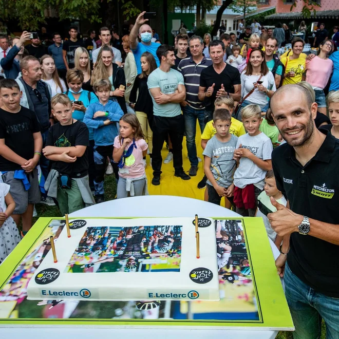 Luka Mezgec na lanski zabavi po vrnitvi s Toura. FOTO: Faceebook profil Luka Mezgec
