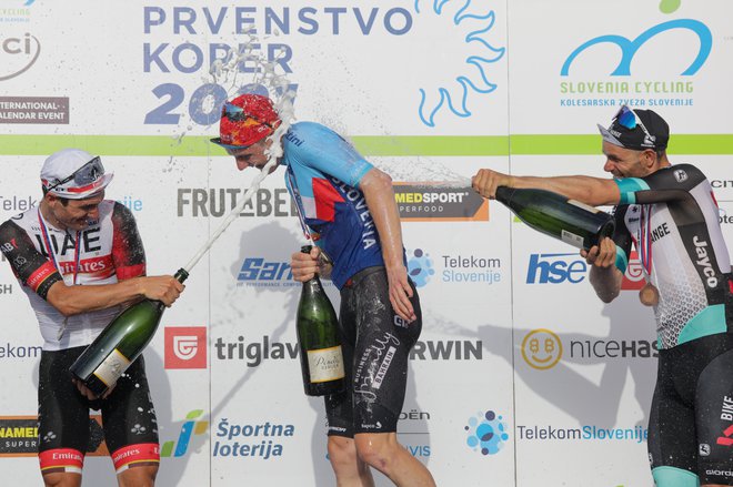 Državno prvenstvo v kolesarstvu je dobil Matej Mohorič, drugi in tretji pa sta bila Jan Polanc in Luka Mezgec. FOTO: Voranc Vogel/Delo
