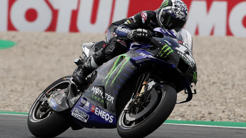 Fotografija: Maverick Viñales je bil v razredu motoGP najhitrejši v kvalifikacijah na Nizozemskem. FOTO: Yves Herman/Reuters