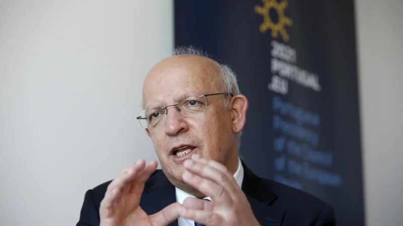 Fotografija: Portugalski zunanji minister Augusto Santos Silva se je v Ljubljani prejšnji teden udeležil državne proslave ob 30. obletnici razglasitve samostojnosti. Foto: Matej Družnik/Delo