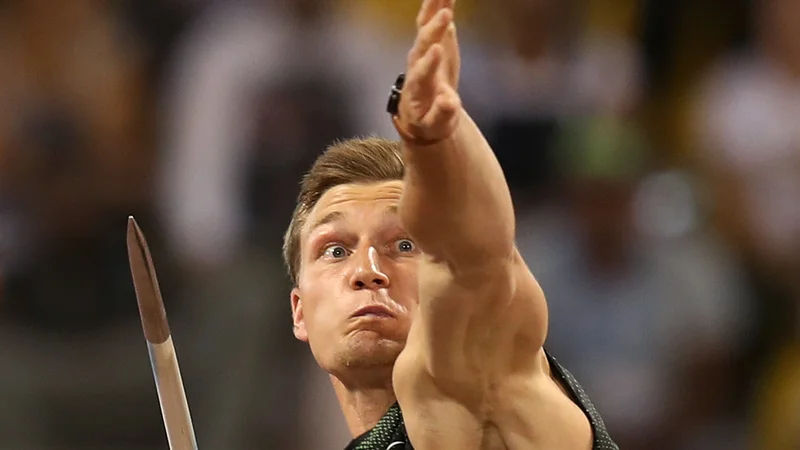 Thomas Röhler (na fotografiji) med nastopom na preizkušnji diamantne lige v Dohi. FOTO: Ibraheem Al Omari/Reuters